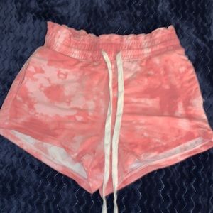 Size L (11-13) Girls . tide dye shorts